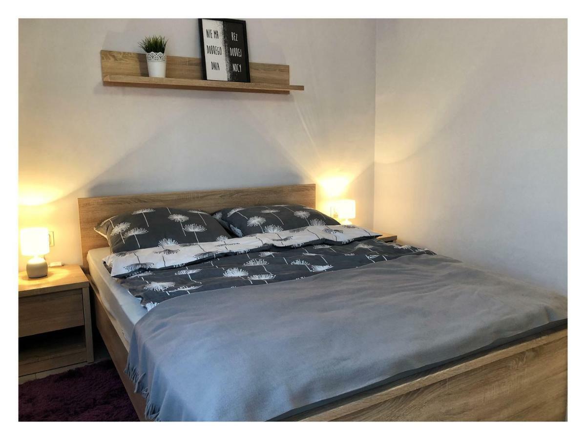 Apartament Przy Ratuszu Rzeszow Exterior photo